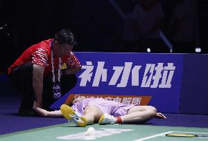 陈雨菲：距离金牌最近时发生了意外，世锦赛年年有大不了就明年
