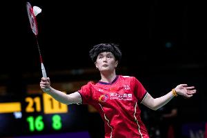 王祉怡2-0李文珊，与韩悦会师中国香港羽毛球公开赛女单决赛