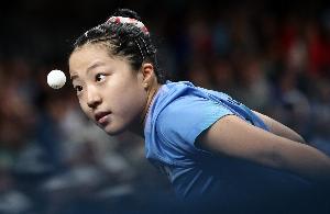 亚锦赛女团1/4决赛：韩国3-1中国香港晋级，申裕斌得两分