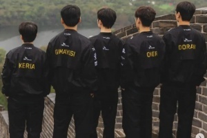 算上入围赛击败iG！T1在全球总决赛BO5对阵LPL战队的战绩是11-0