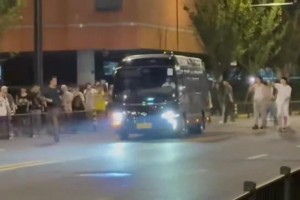 巅峰期4选1，你会裁掉谁？