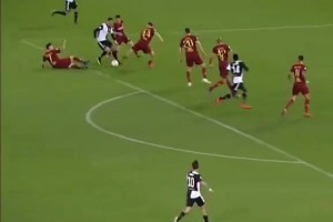 天空评述员：为什么我们不能既喜欢C罗，又喜欢梅西，C罗是我的GOAT